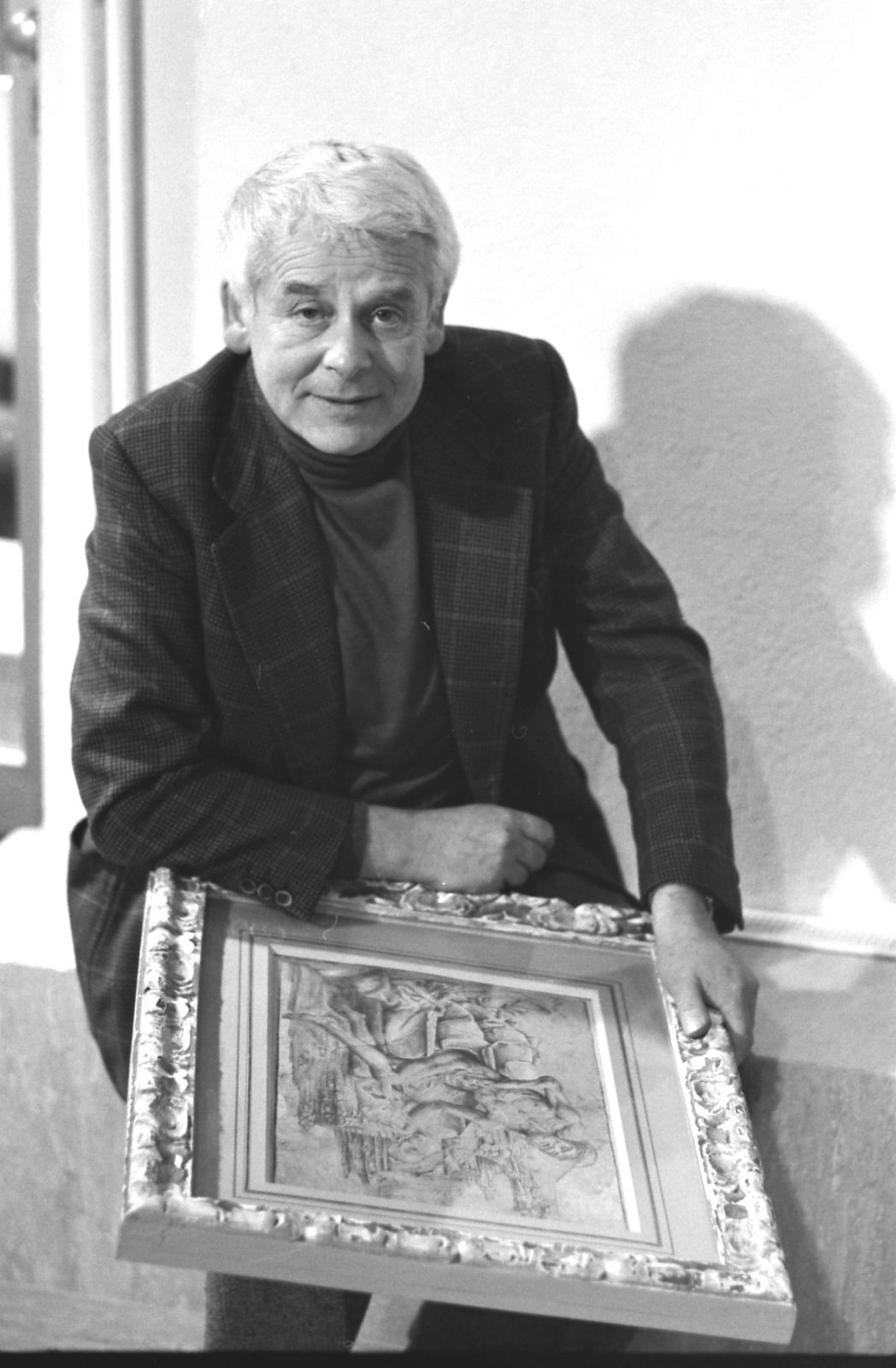 Jan Krugier with a drawing